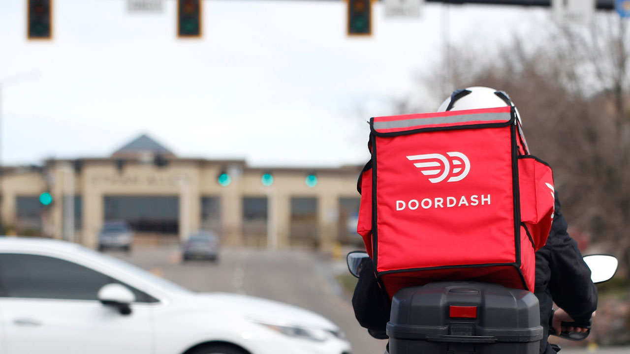 DoorDash offers $17 billion for Instacart in what would be a big consolidation for grocery delivery
       — WABC-TV Eyewitness News (ABC7 NY)